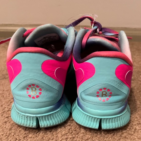 Nike Free 5.0 Doernbecher By Bella women’s 7.5 2013 - Picture 4 of 14